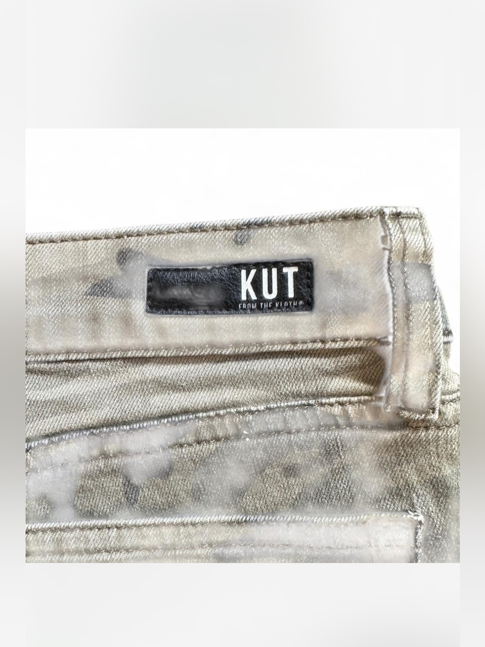KUT Charlotte Crop Culotte in Camo Green Low-Rise Wide Leg Raw Hem — 8 - Picture 6 of 6